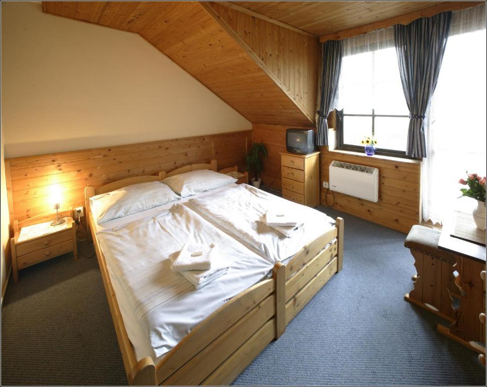 Valassky Senk Hotel Vizovice Cameră foto