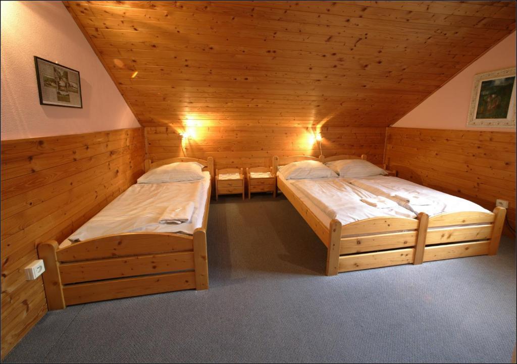 Valassky Senk Hotel Vizovice Cameră foto